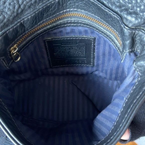 VINTAGE COACH CROSSBODY BAG - Picture 11 of 15